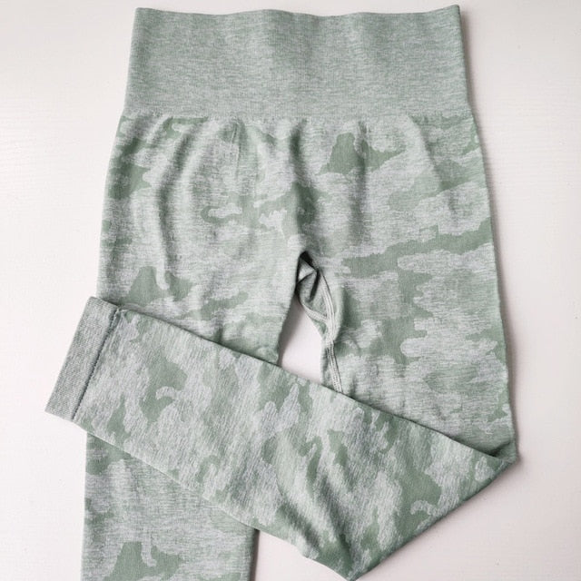 Seamless Camo High-Waist Leggings — Women's