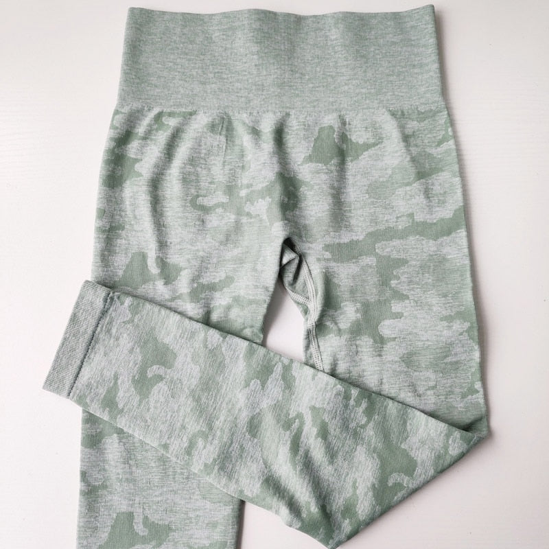 Seamless Camo High-Waist Leggings — Women's