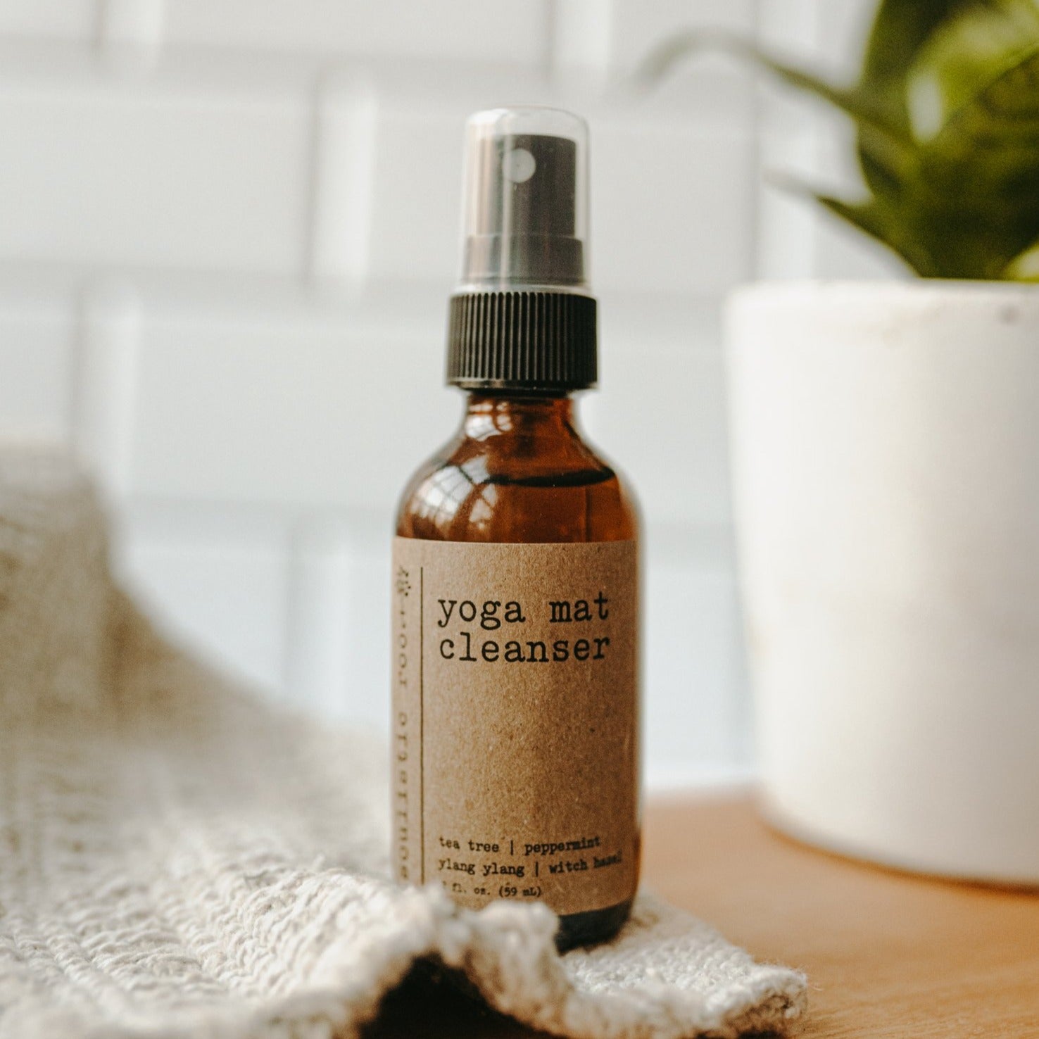 Yoga Mat Cleanser Spray — Peppermint, Tea Tree & Ylang-Ylang